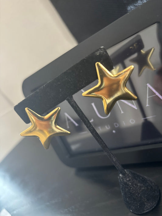 Star earrings